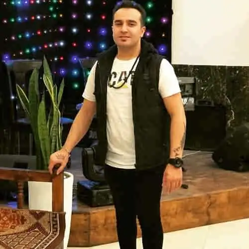 خیانت در رفاقت